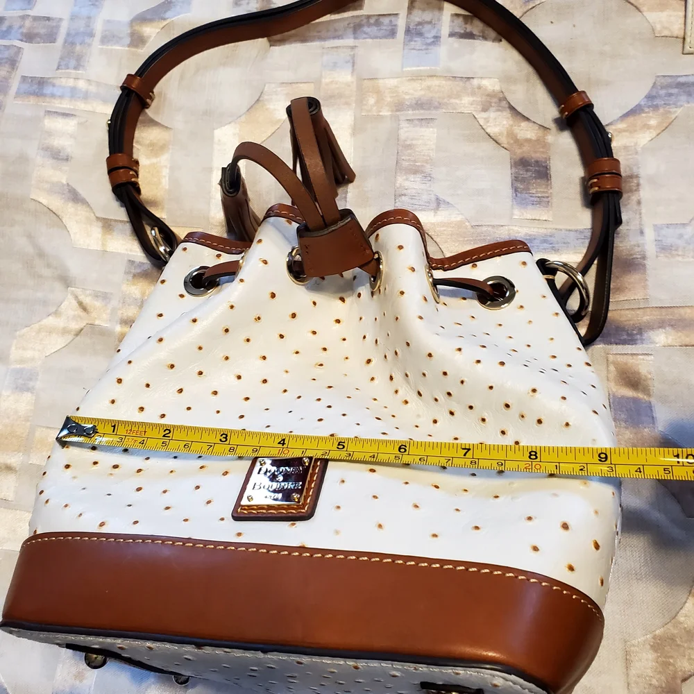 Dooney & Bourke White and Tan Perforated Shoulder Bag - Picture 9 of 12